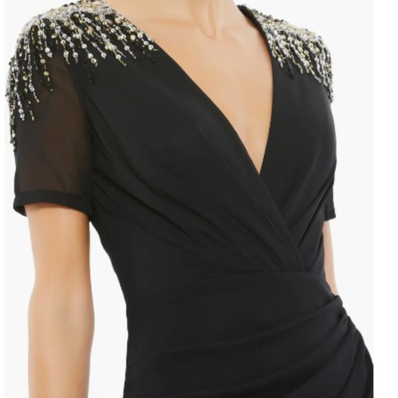 MAC DUGGAL 55704 EMBELLISHED SHOULDER THIGH SLIT BLACK EVENING GOWN sz 8 - Picture 2 of 3